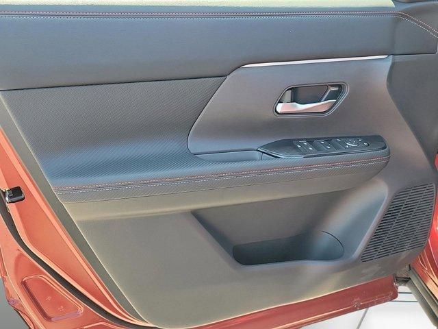 new 2025 Nissan Kicks car, priced at $28,668