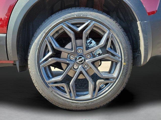 new 2025 Nissan Kicks car, priced at $28,668