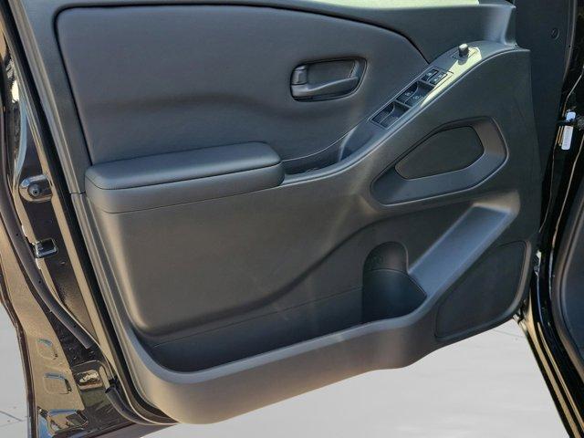 new 2026 Nissan Frontier car, priced at $35,699