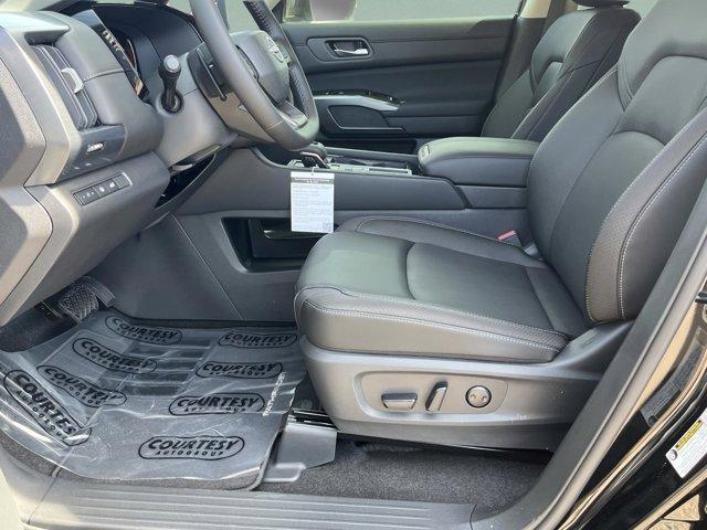 new 2026 Nissan Pathfinder car, priced at $41,096