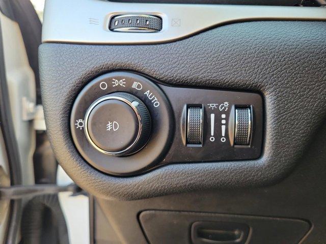 used 2016 Jeep Cherokee car, priced at $7,263