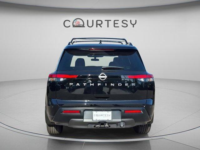 new 2026 Nissan Pathfinder car, priced at $40,778