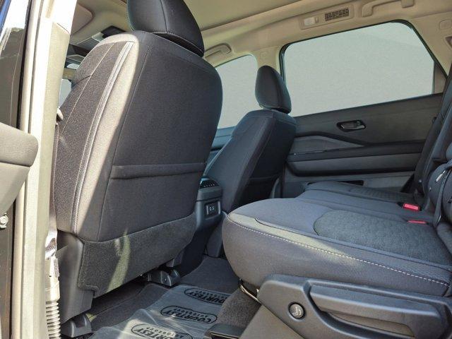 new 2026 Nissan Pathfinder car, priced at $40,778