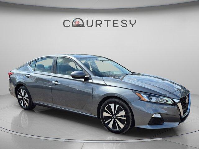 used 2022 Nissan Altima car, priced at $19,550