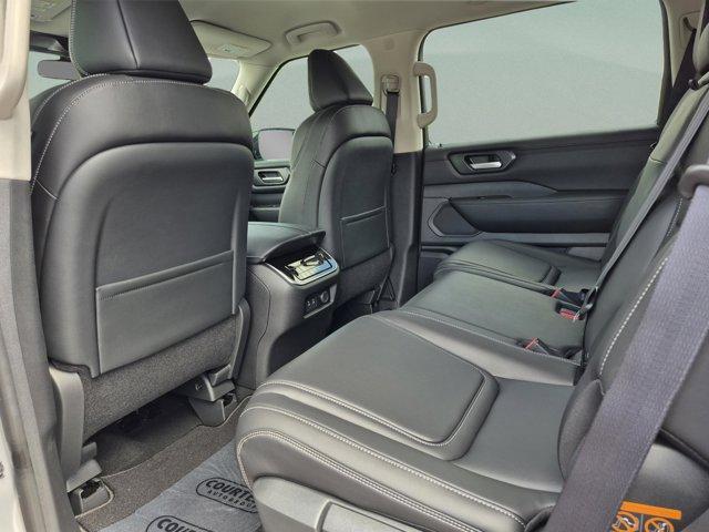 new 2026 Nissan Armada car, priced at $59,104
