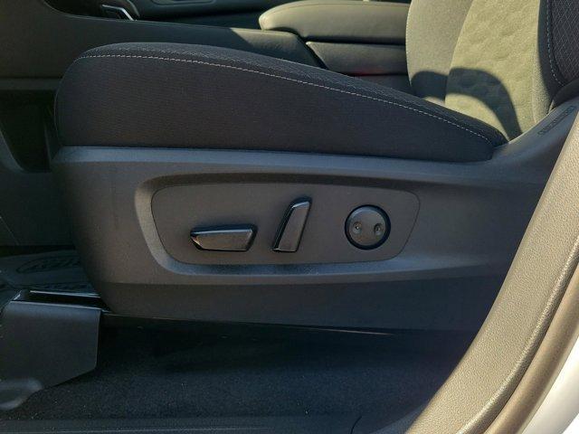 new 2025 Nissan Pathfinder car, priced at $35,989