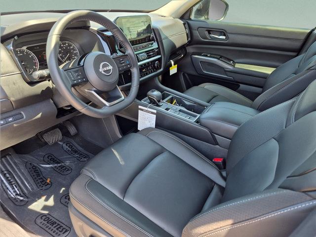 used 2025 Nissan Pathfinder car, priced at $36,939