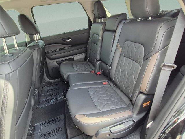 new 2026 Nissan Pathfinder car, priced at $49,627