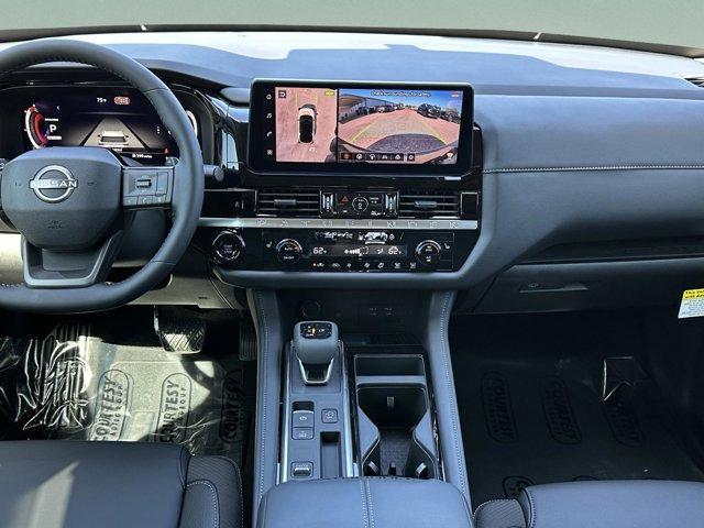 new 2026 Nissan Pathfinder car, priced at $43,922