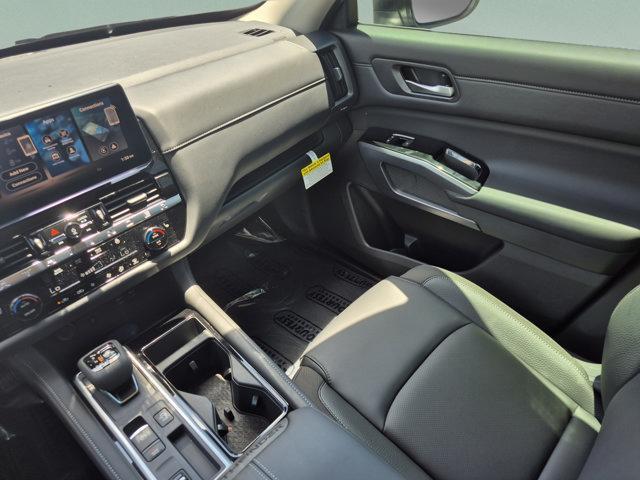 new 2026 Nissan Pathfinder car, priced at $43,011