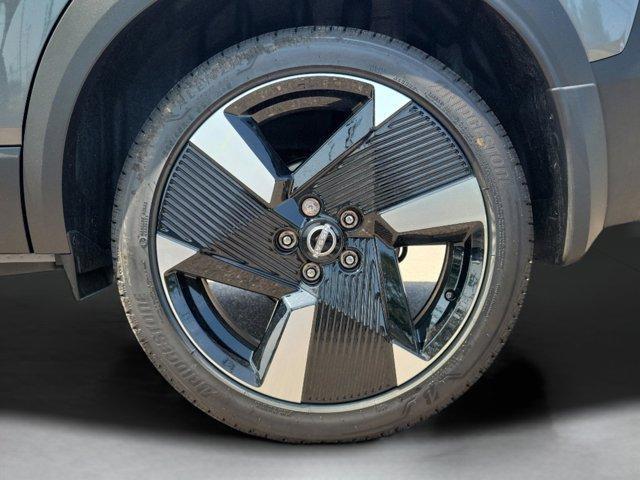 new 2025 Nissan Kicks car, priced at $28,518