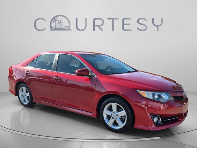 used 2014 Toyota Camry car, priced at $13,989