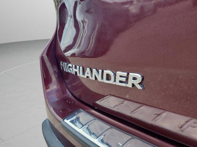 used 2016 Toyota Highlander car, priced at $17,774