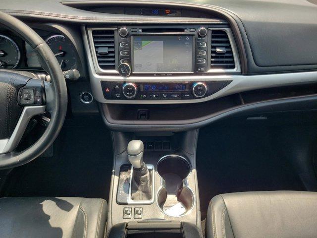 used 2016 Toyota Highlander car, priced at $17,774
