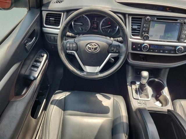 used 2016 Toyota Highlander car, priced at $17,774