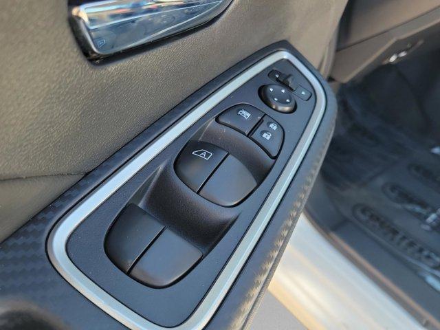 new 2025 Nissan Versa car, priced at $22,291