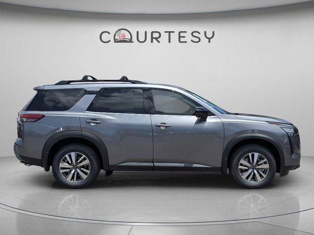 new 2026 Nissan Pathfinder car, priced at $43,002