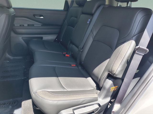 new 2026 Nissan Pathfinder car, priced at $43,430