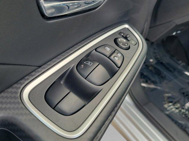 new 2025 Nissan Versa car, priced at $21,870