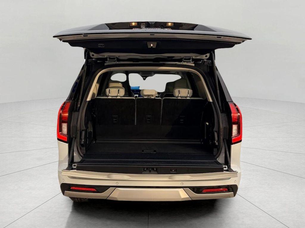 used 2025 Ford Expedition car, priced at $67,699