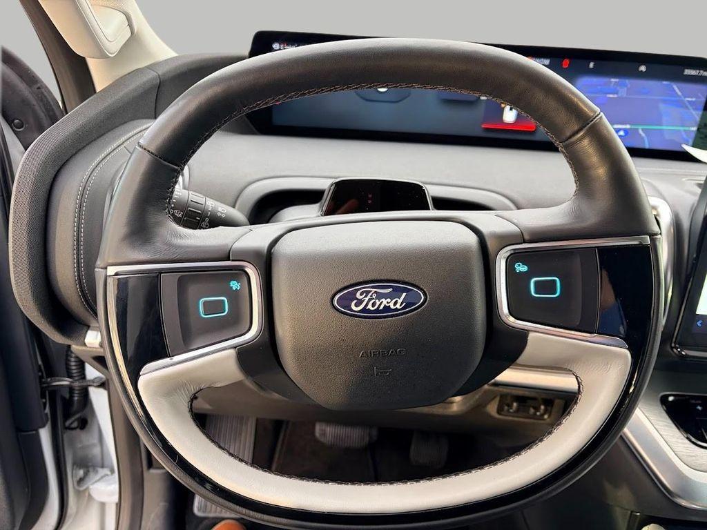 used 2025 Ford Expedition car, priced at $67,699