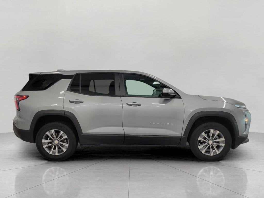 used 2025 Chevrolet Equinox car, priced at $26,459