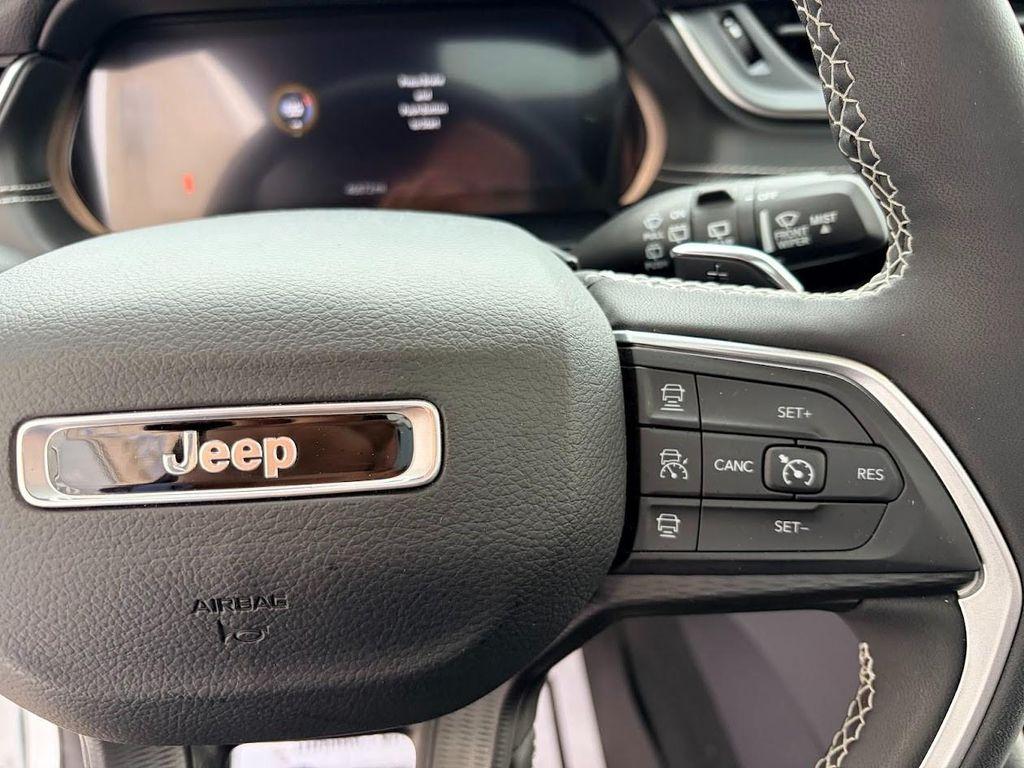 used 2023 Jeep Grand Cherokee car, priced at $27,933