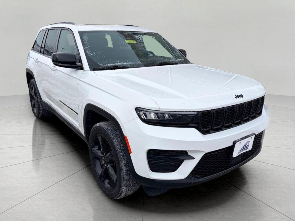 used 2023 Jeep Grand Cherokee car, priced at $27,933