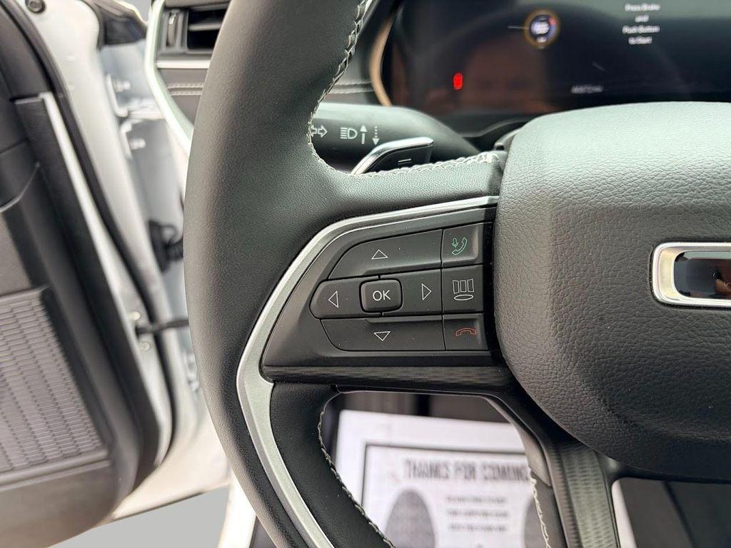 used 2023 Jeep Grand Cherokee car, priced at $27,933