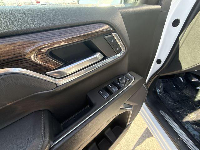 used 2025 Chevrolet Silverado 1500 car, priced at $39,988