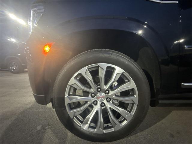 used 2021 GMC Yukon car, priced at $48,374