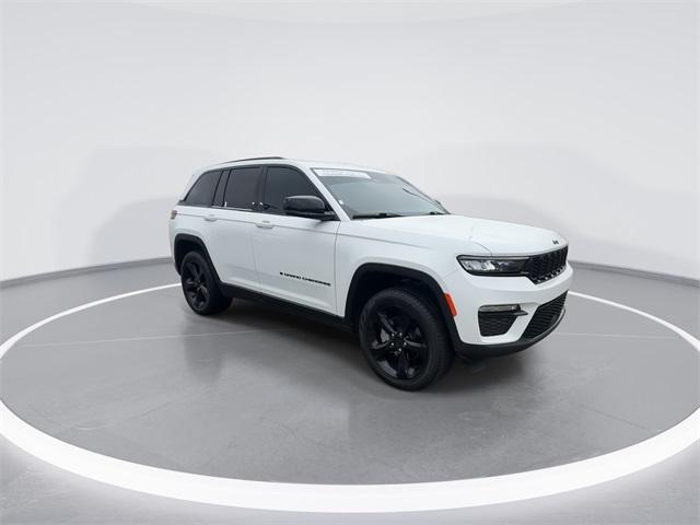 used 2024 Jeep Grand Cherokee car, priced at $36,788