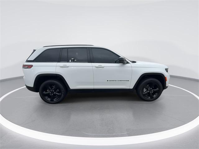 used 2024 Jeep Grand Cherokee car, priced at $36,788