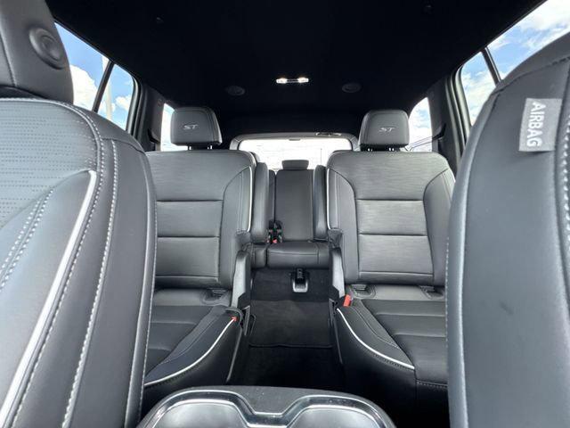 new 2026 Buick Enclave car, priced at $47,555