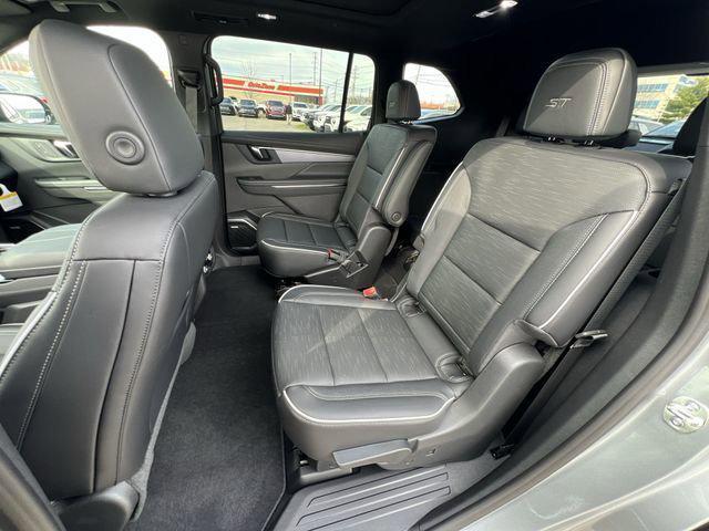new 2026 Buick Enclave car, priced at $52,725