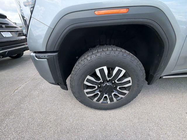 new 2026 GMC Sierra 2500 car, priced at $90,675