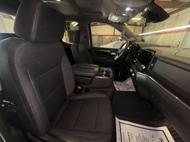 used 2023 GMC Sierra 1500 car, priced at $37,800