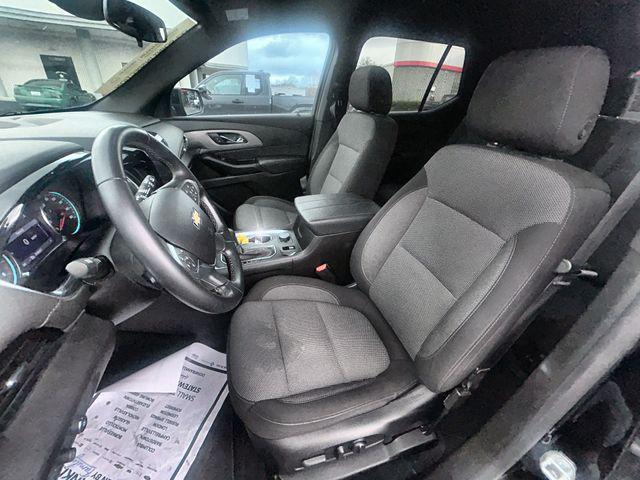 used 2023 Chevrolet Traverse car, priced at $31,855