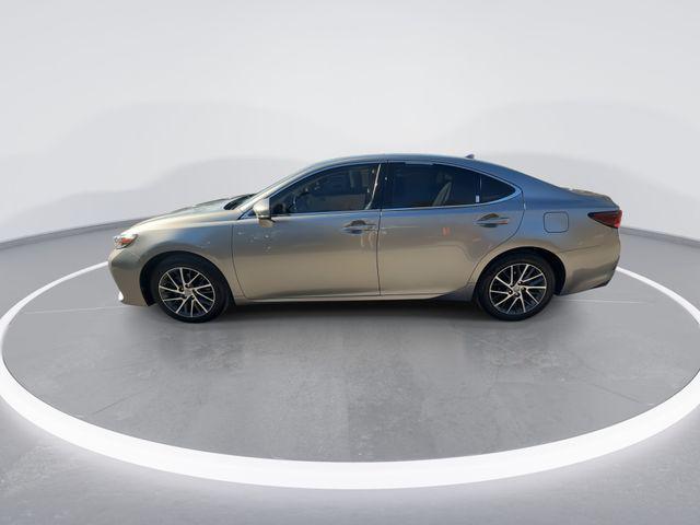 used 2018 Lexus ES 350 car, priced at $27,788