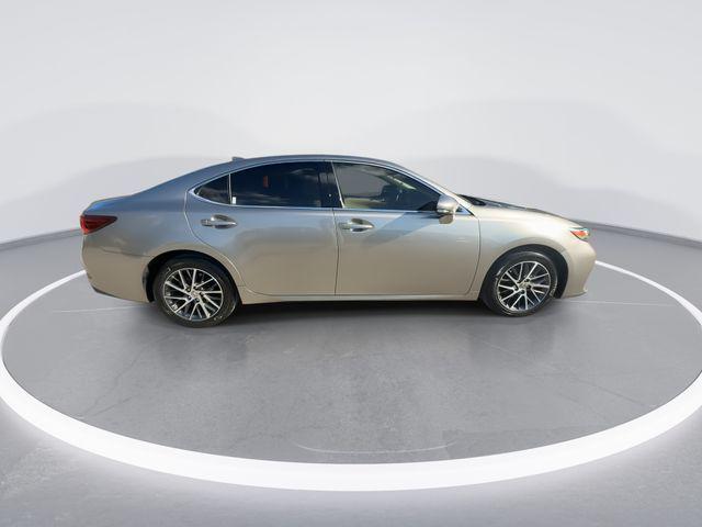 used 2018 Lexus ES 350 car, priced at $27,788