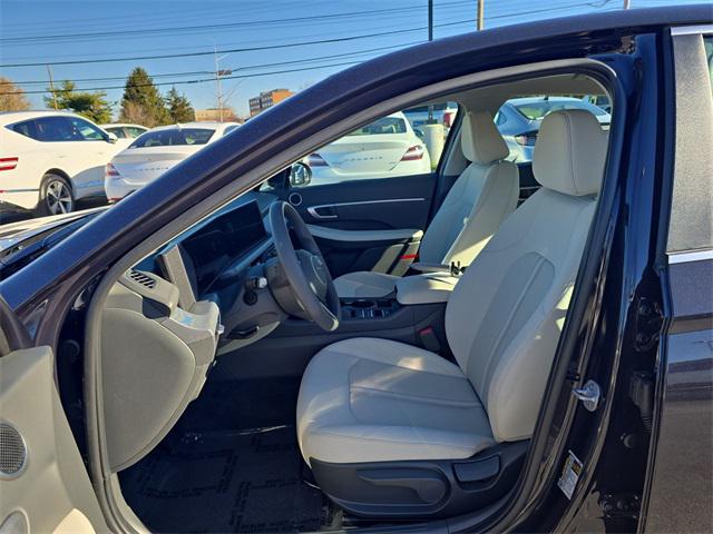 used 2025 Hyundai Sonata car, priced at $23,826