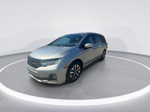 used 2025 Honda Odyssey car, priced at $39,875