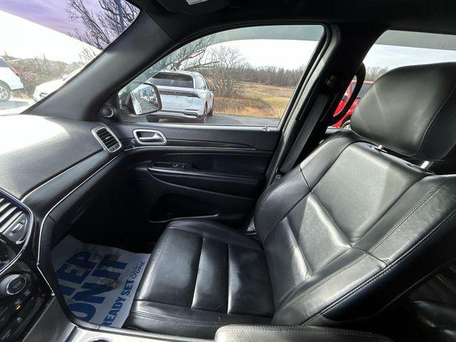 used 2021 Jeep Grand Cherokee car, priced at $22,999