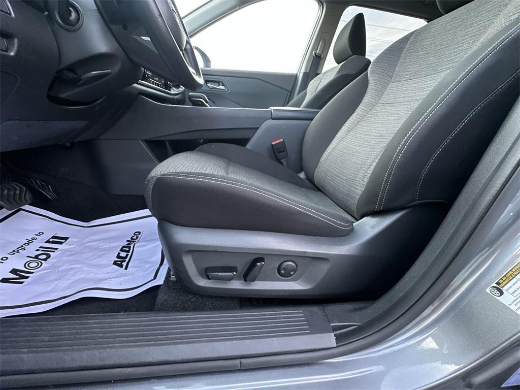 used 2023 Nissan Rogue car, priced at $19,943