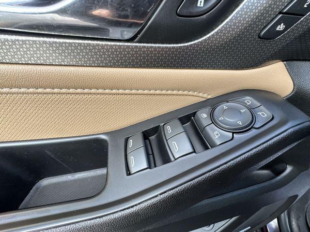 used 2023 Chevrolet Traverse car, priced at $38,800