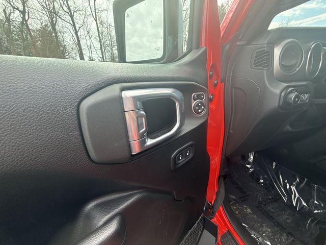 used 2021 Jeep Wrangler Unlimited car, priced at $31,998