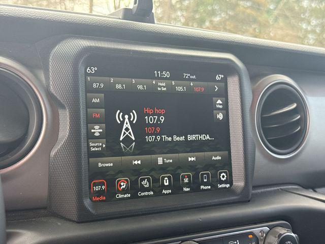 used 2021 Jeep Wrangler Unlimited car, priced at $31,998