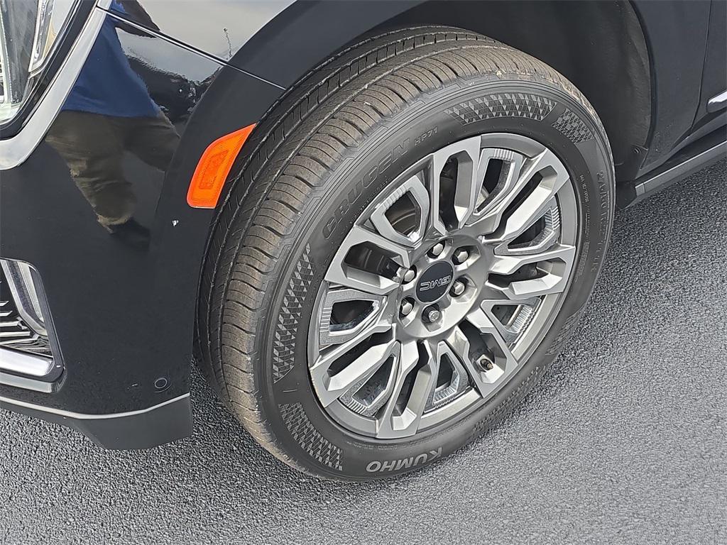 used 2023 GMC Yukon XL car, priced at $64,659