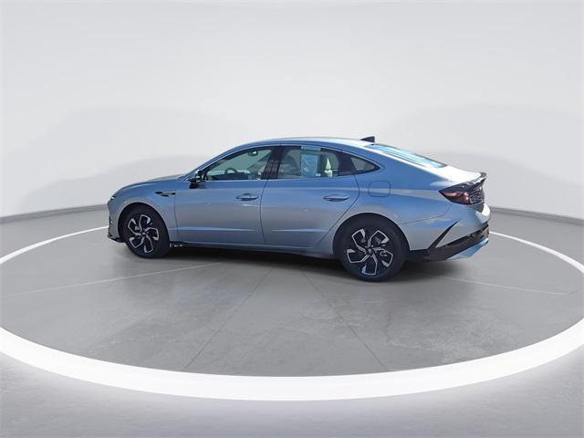used 2024 Hyundai Sonata car, priced at $24,899