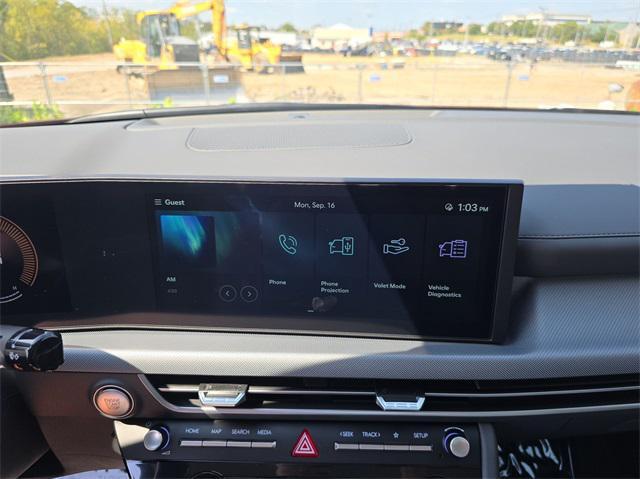 used 2025 Hyundai Sonata car, priced at $23,151